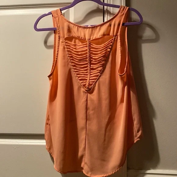 Kirra size L coral tank top in excellent condition - Picture 1 of 3